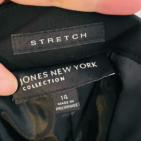 Jones New York Pencil Skirt - Picture 4 of 5